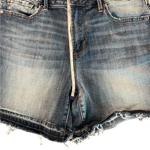 DRIFTWOOD WOMEN’S DENIM CUTOFF EMBROIDERED SHORTS SIZE 27 - Picture 9 of 12
